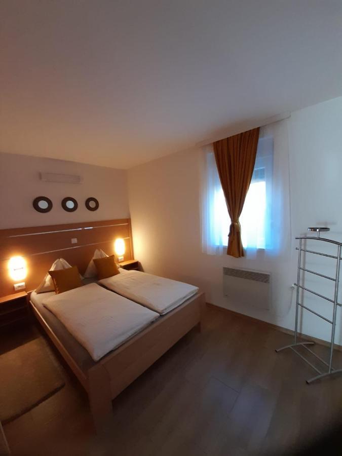 Apartmani Lotus Vrdnik Extérieur photo