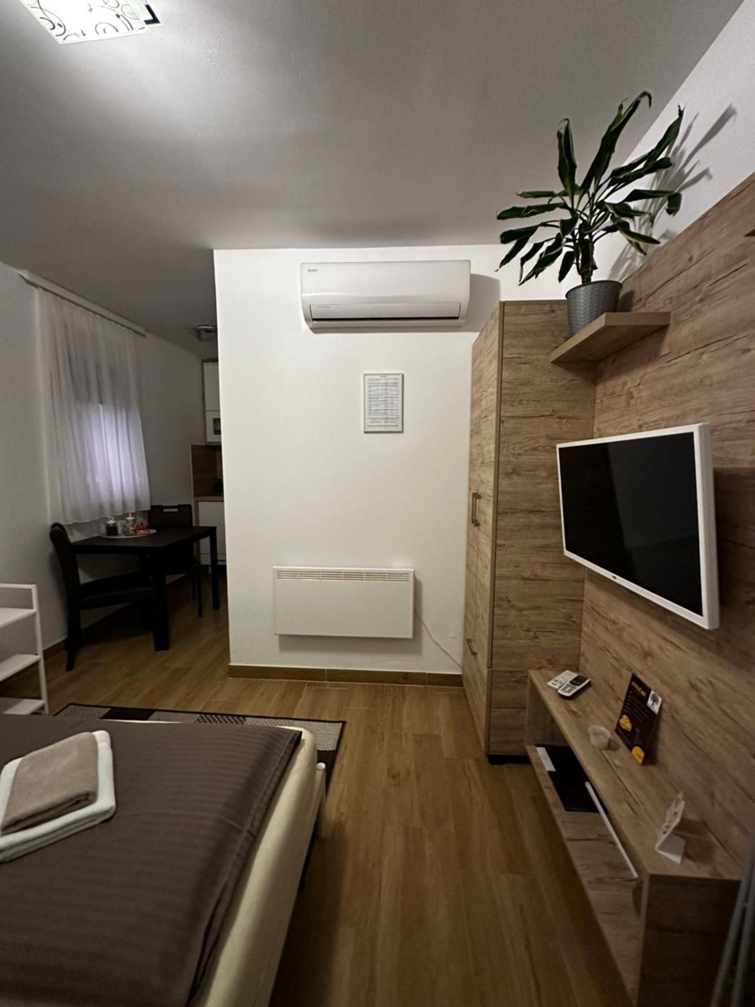 Apartmani Lotus Vrdnik Extérieur photo