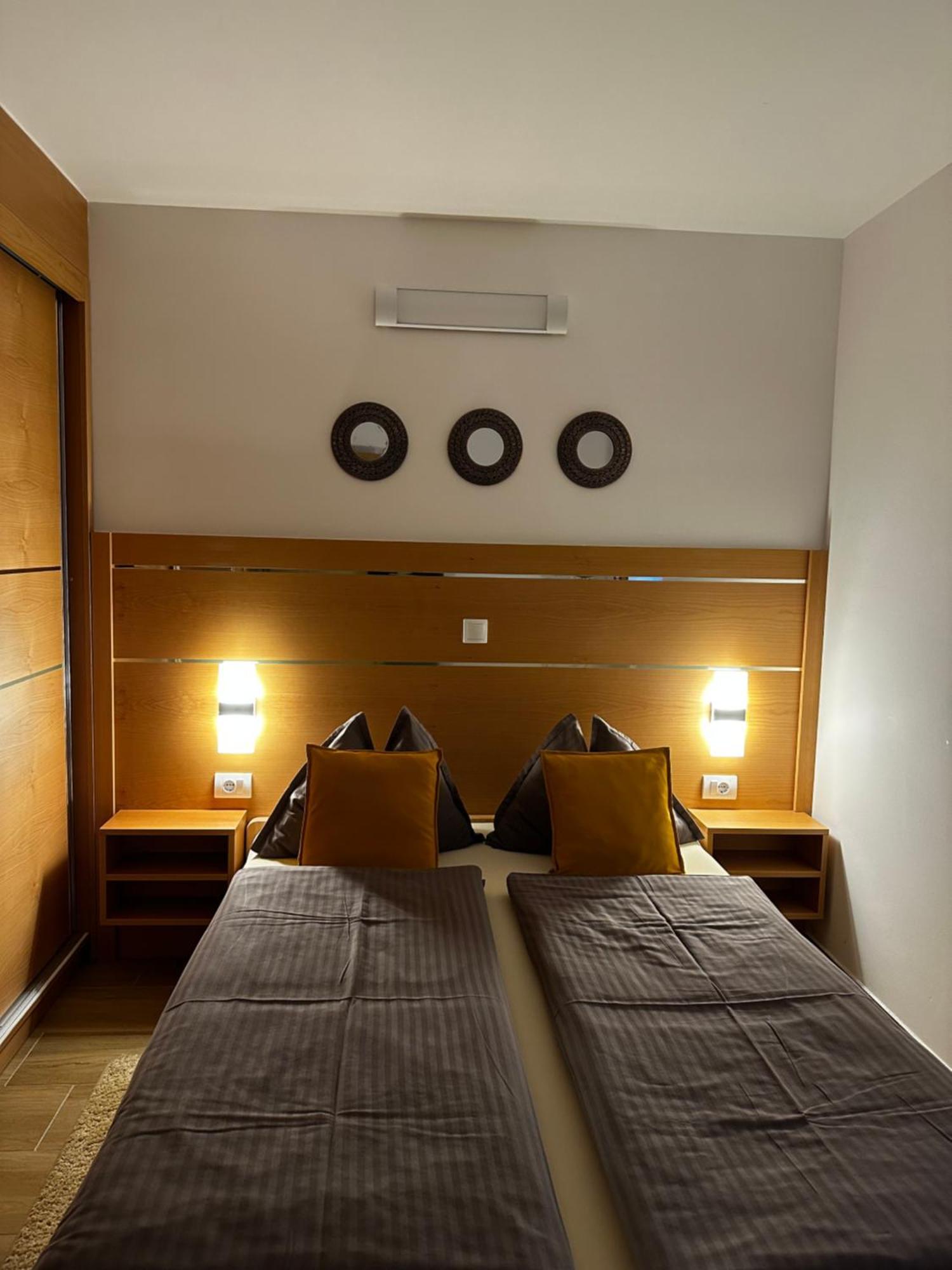 Apartmani Lotus Vrdnik Chambre photo