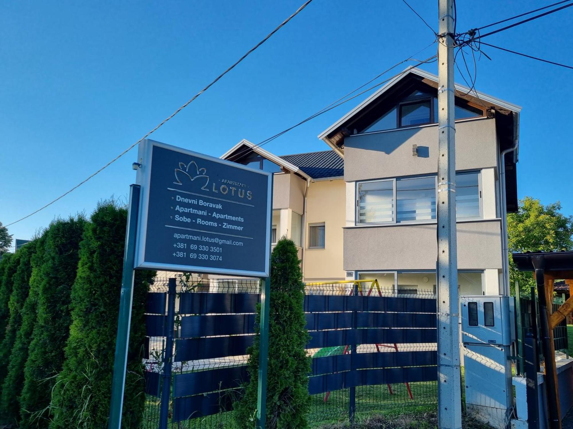 Apartmani Lotus Vrdnik Extérieur photo