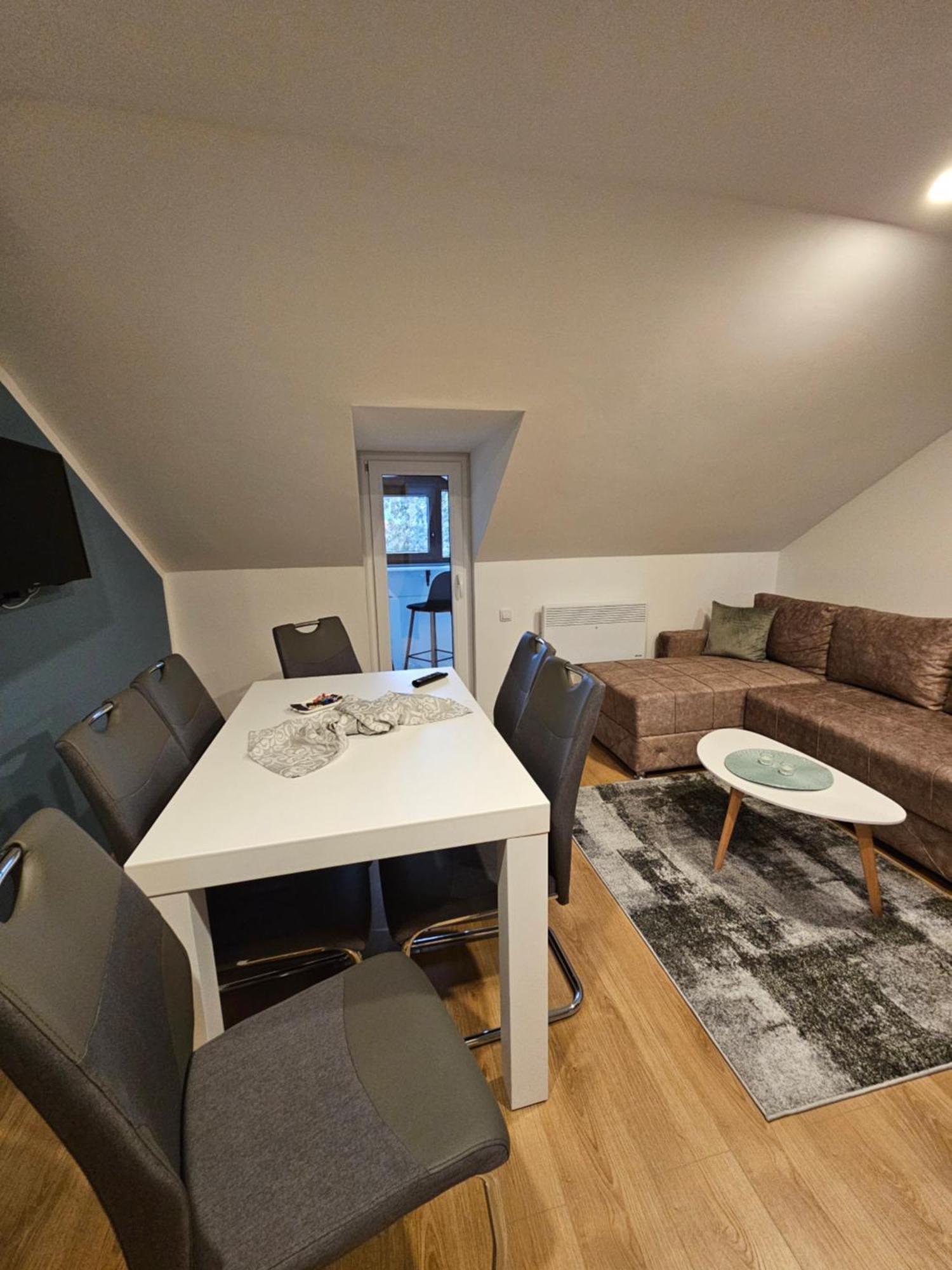 Apartmani Lotus Vrdnik Extérieur photo